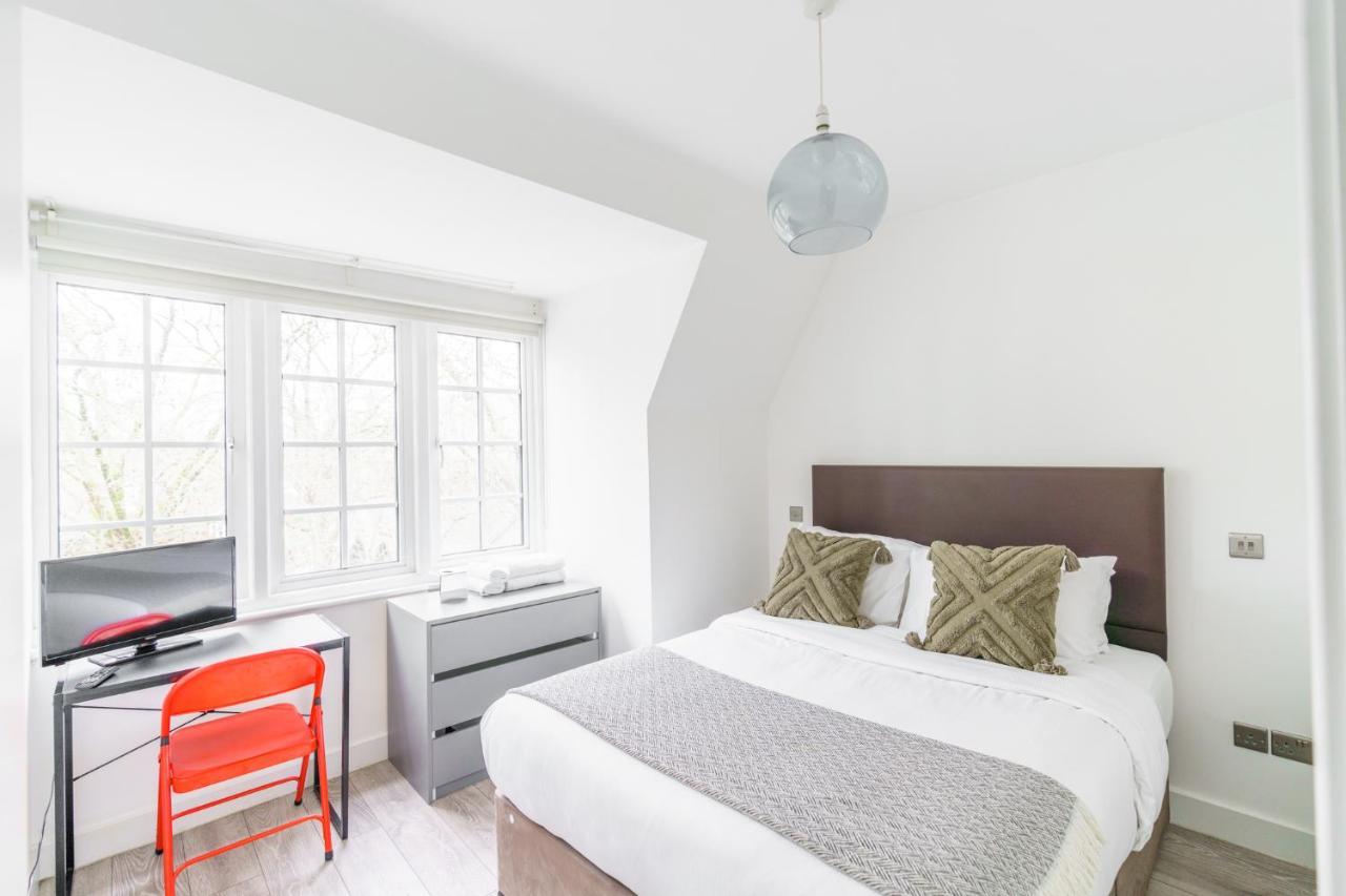 Top Floor Apartment High Street Kensington Londýn Exteriér fotografie