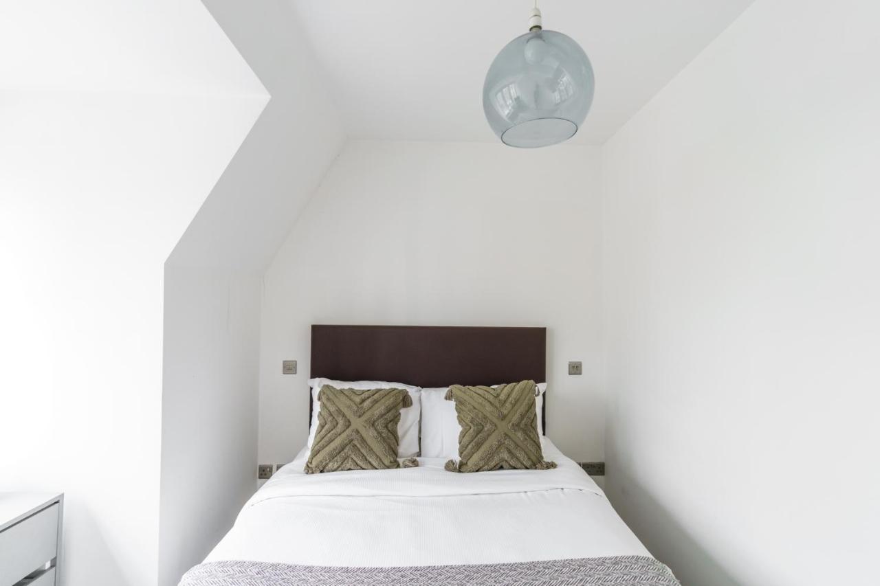 Top Floor Apartment High Street Kensington Londýn Exteriér fotografie
